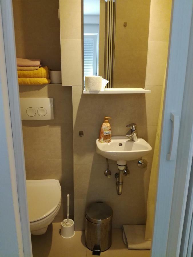 Hotel Soba U Centru Pula Exteriér fotografie